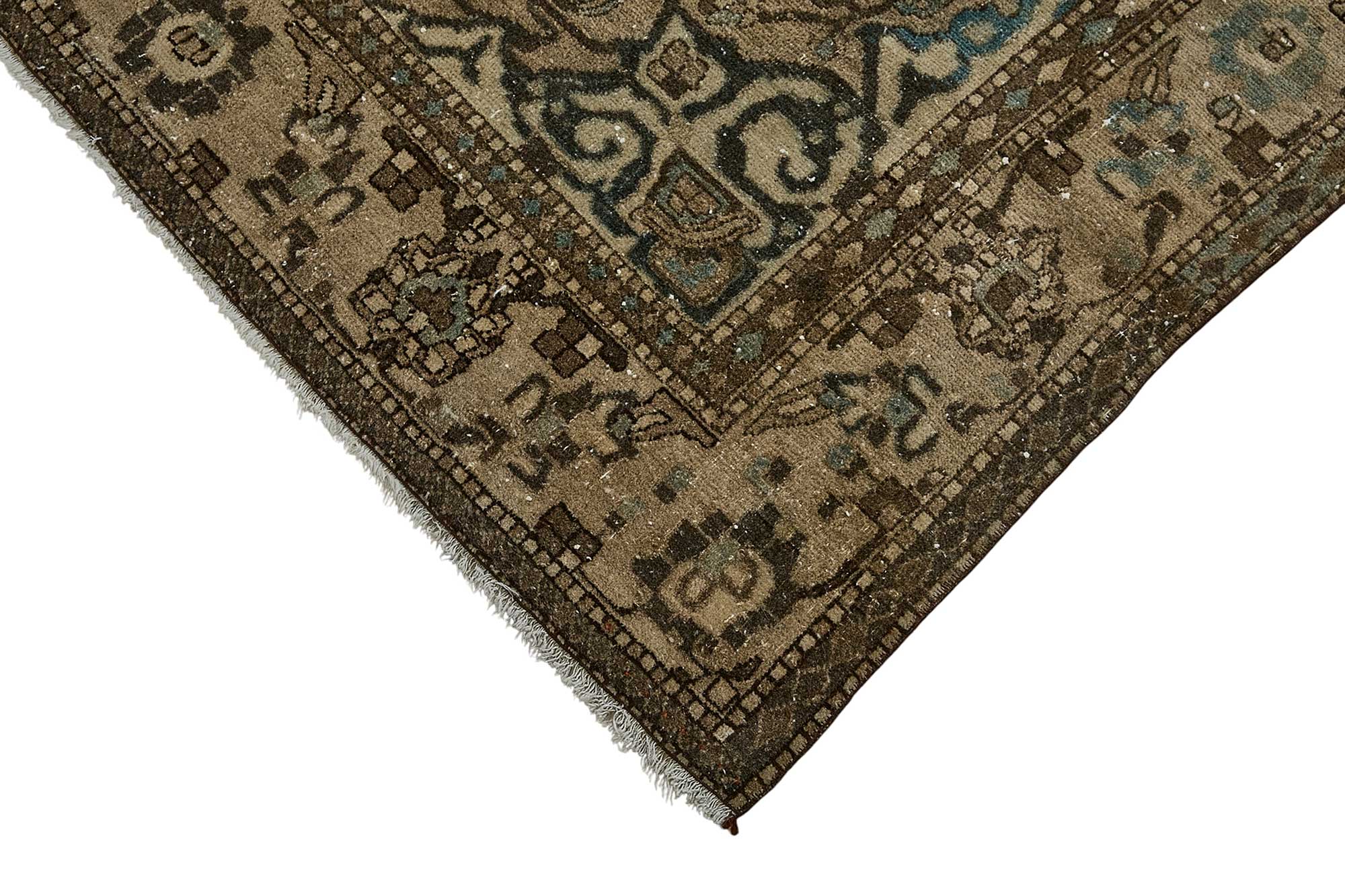 Sand Persian — 1.37 x 1.90