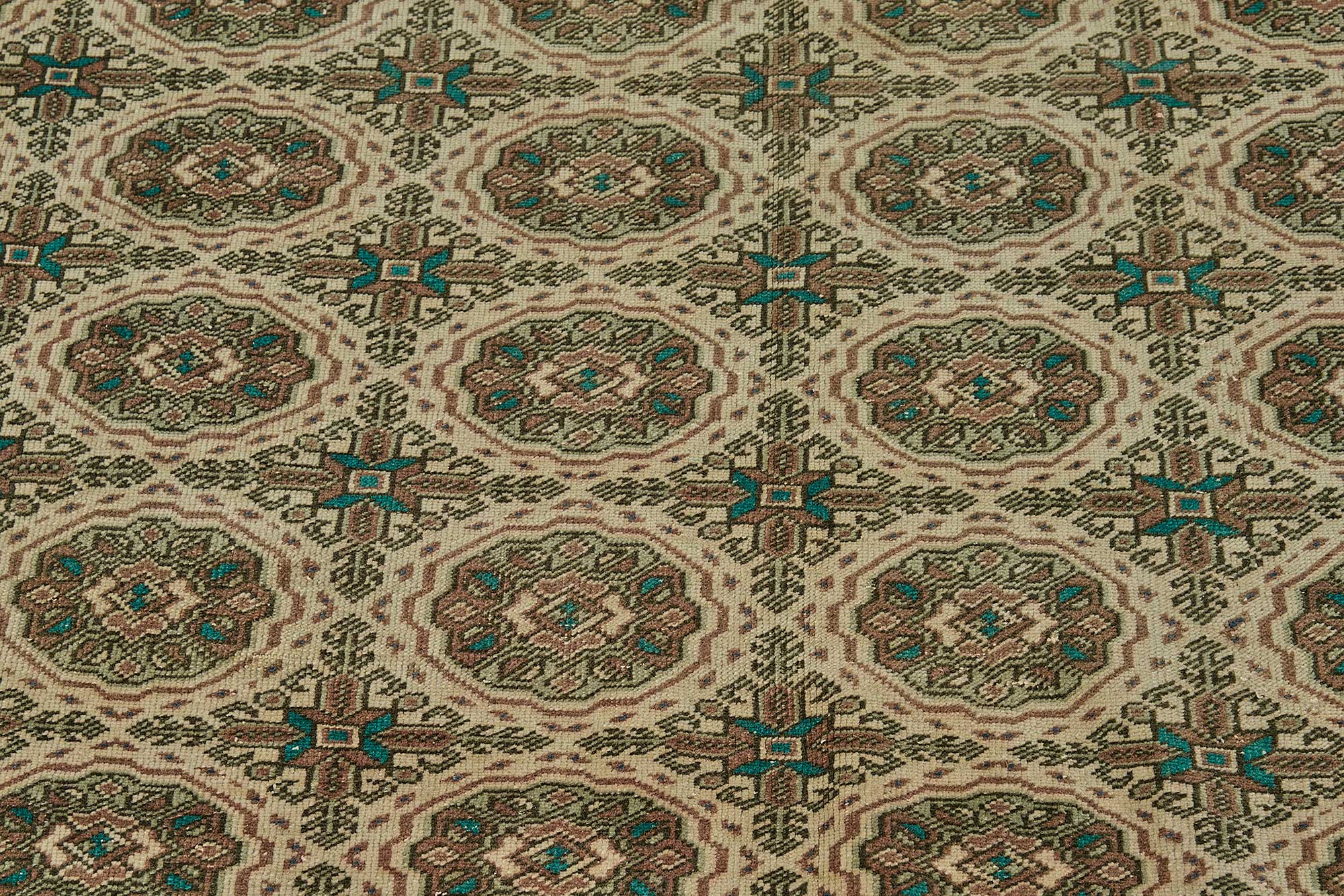 Alabaster Persian — 2.46 x 3.57