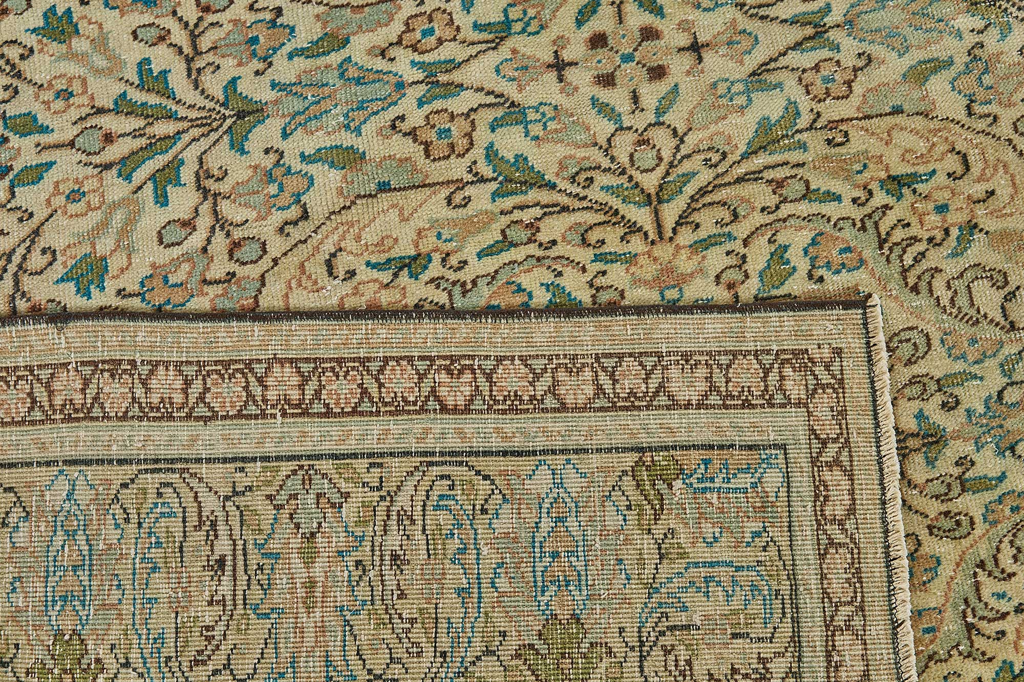 Bisque Persian — 2.45 x 3.70