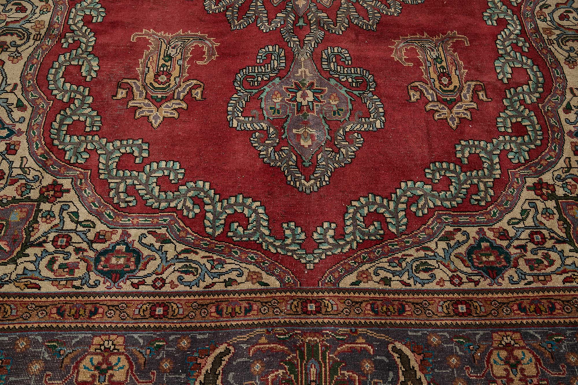 Crimson Persian — 2.77 x 3.80
