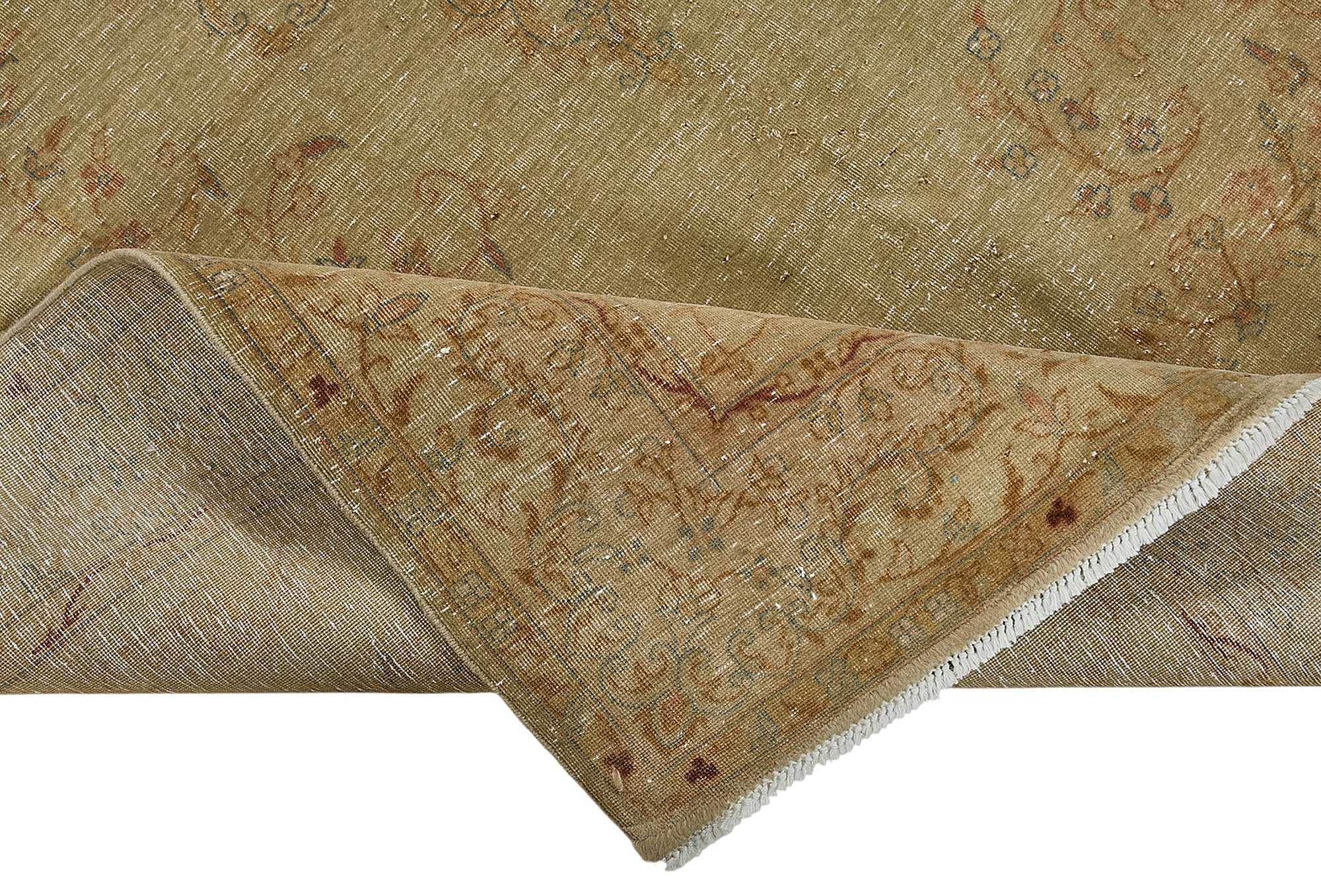Bisque Persian — 1.68 x 2.63