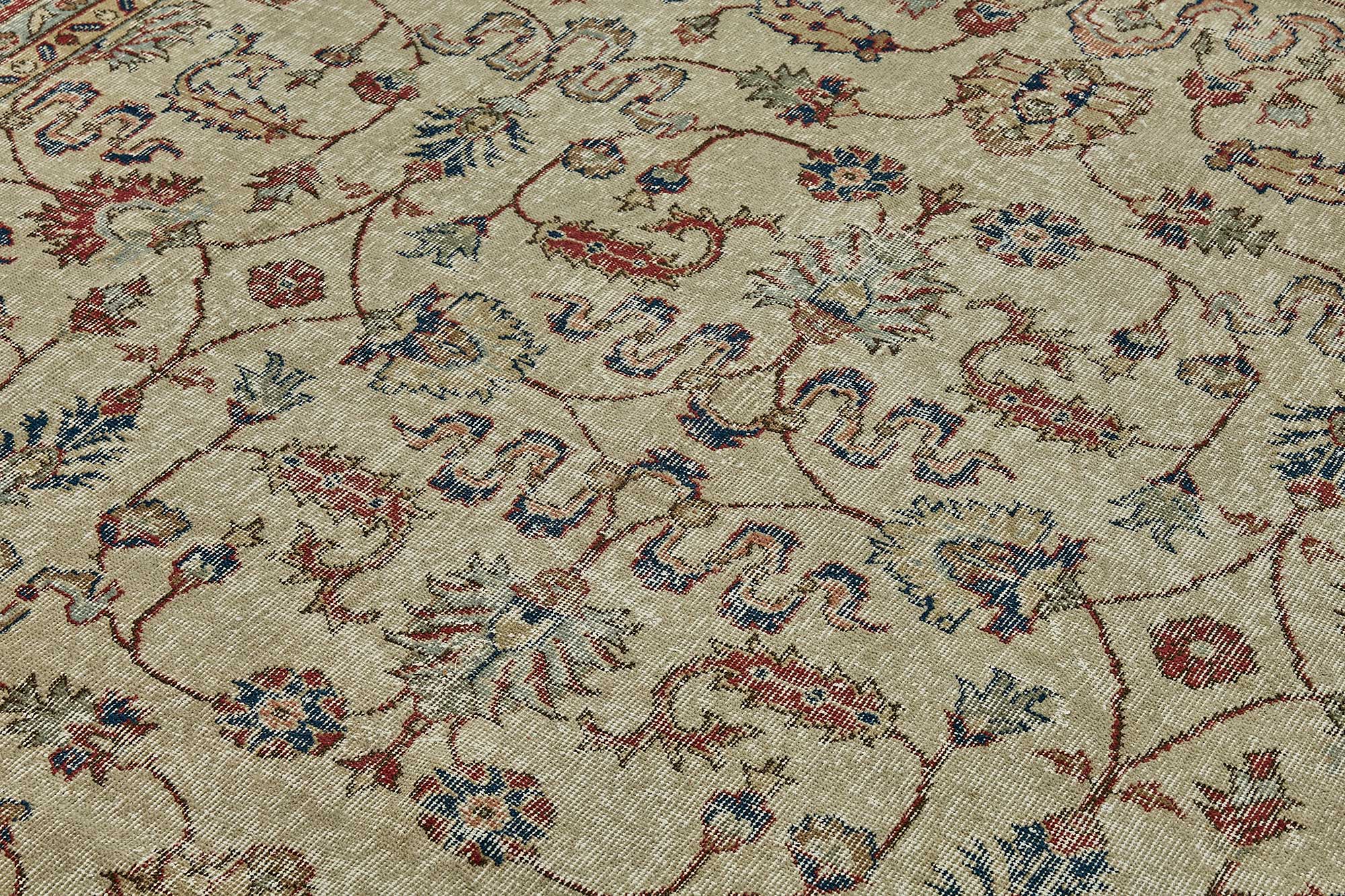 Ivory Persian — 2.66 x 3.70