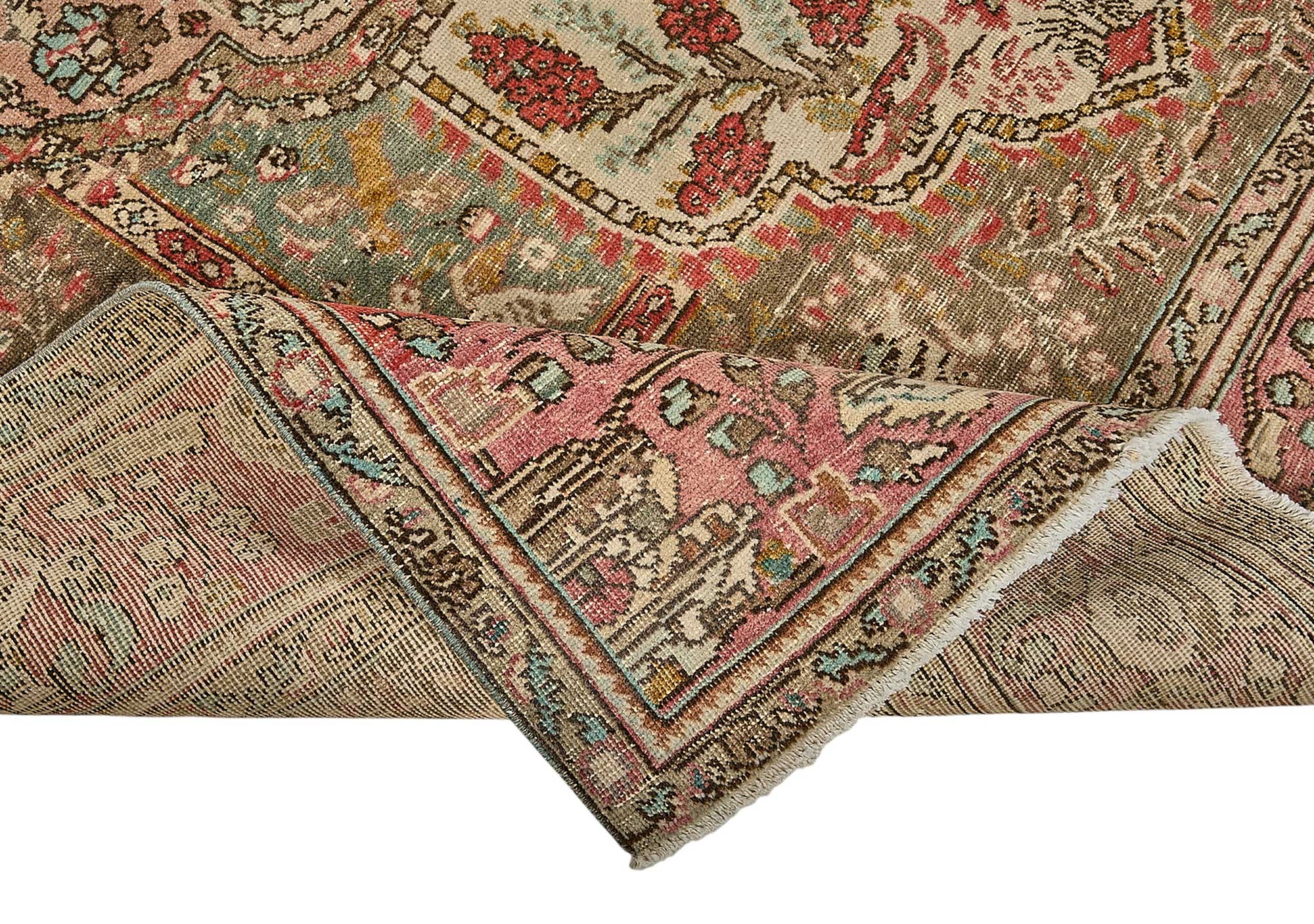Pearl Persian — 2.48 x 3.30