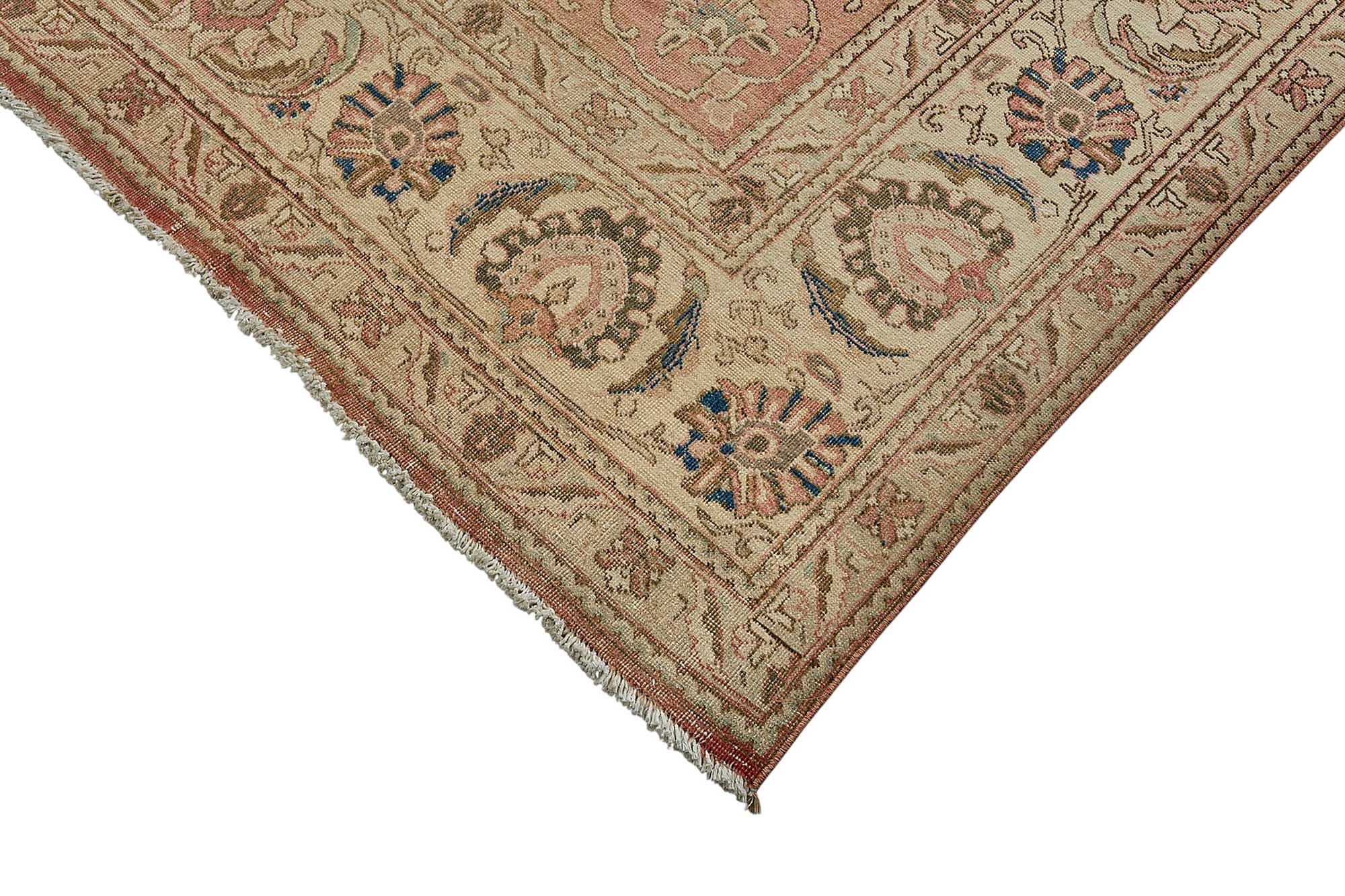 Alabaster Persian — 2.94 x 3.90