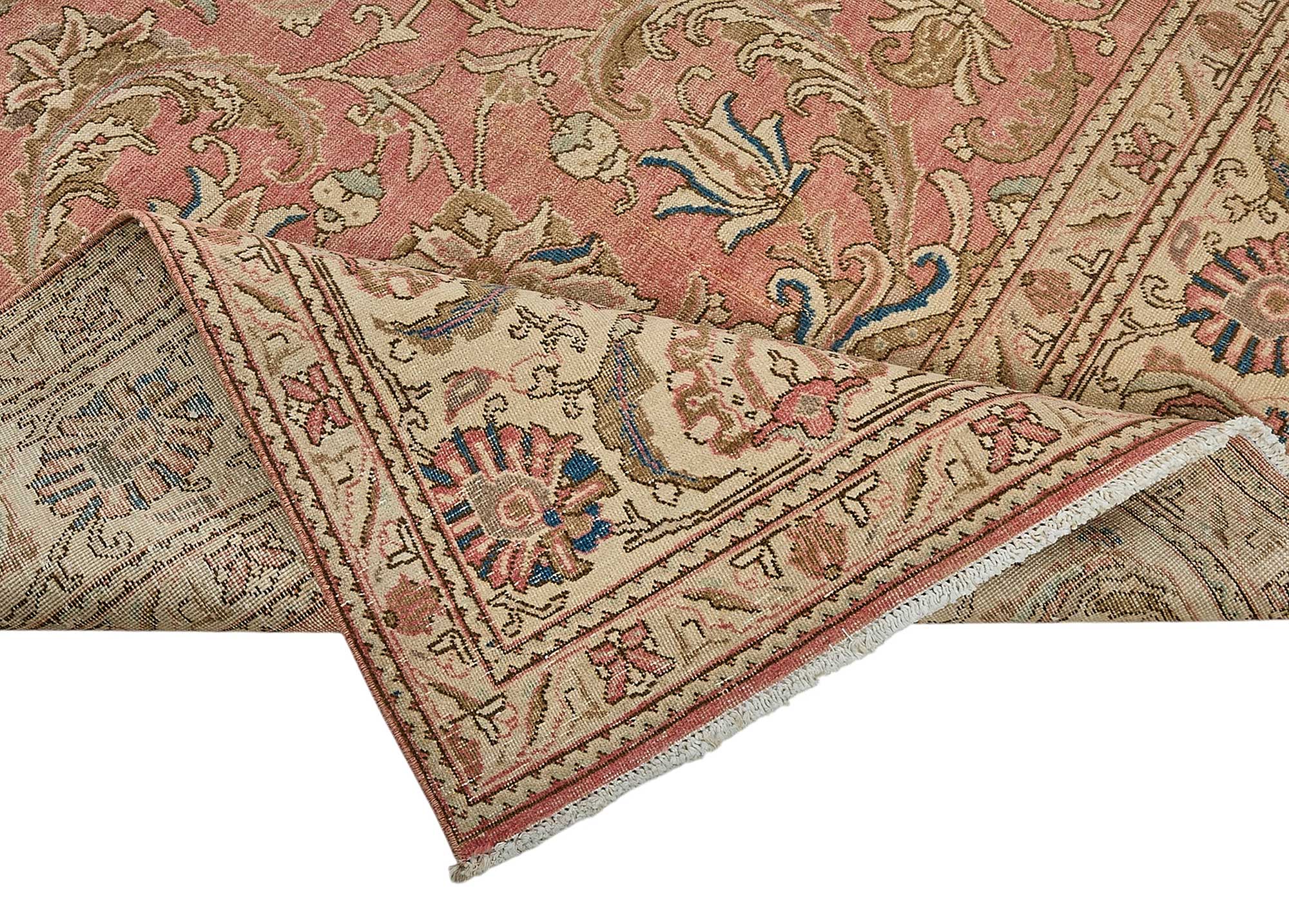 Alabaster Persian — 2.94 x 3.90