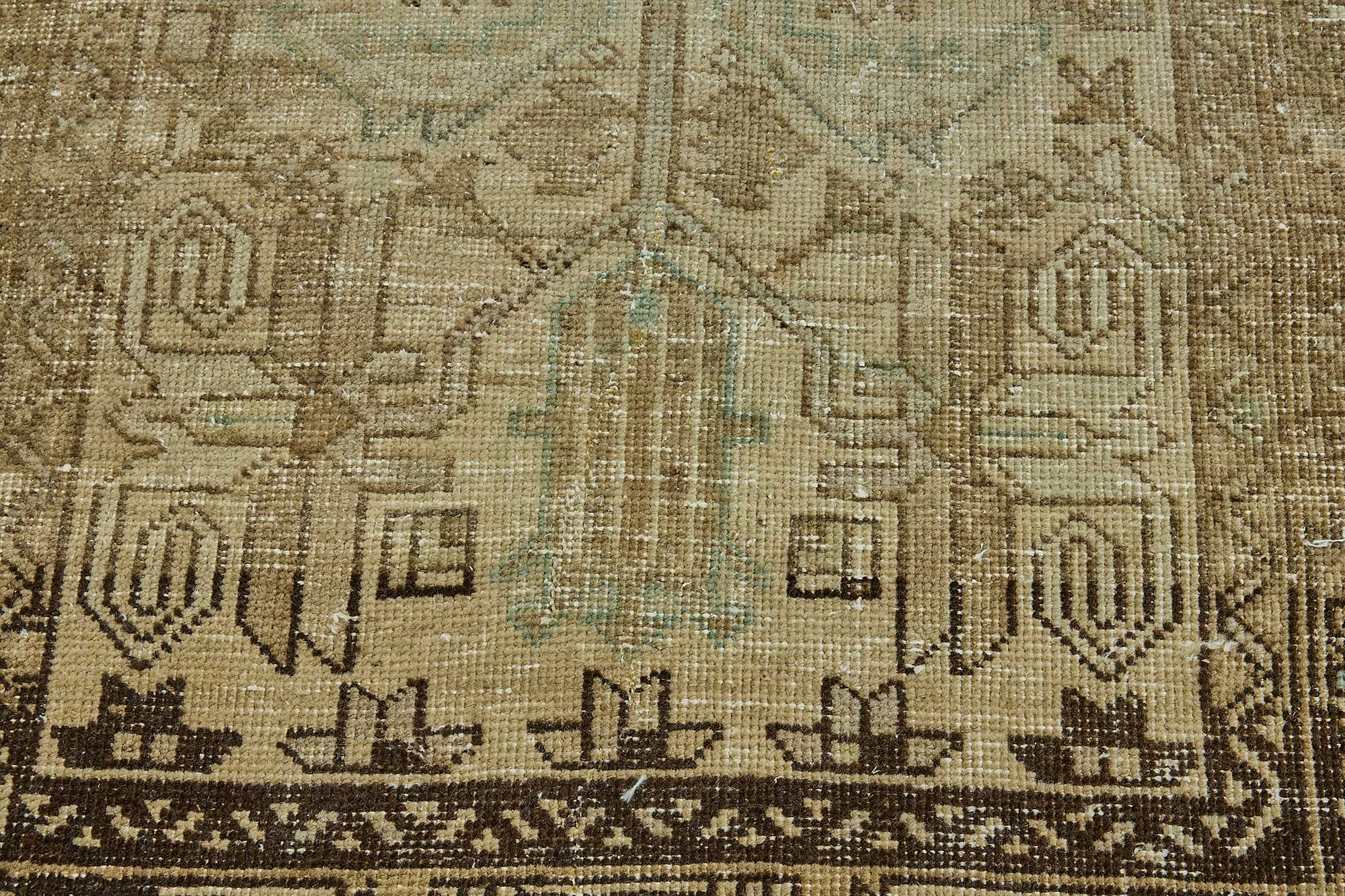 Wheat Persian — 1.00 x 4.47