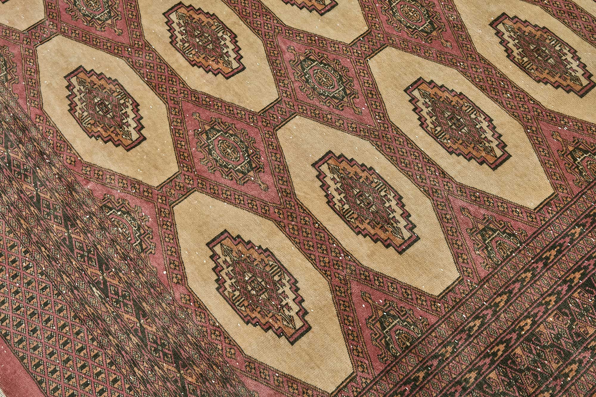 Champagne Persian — 2.20 x 3.14