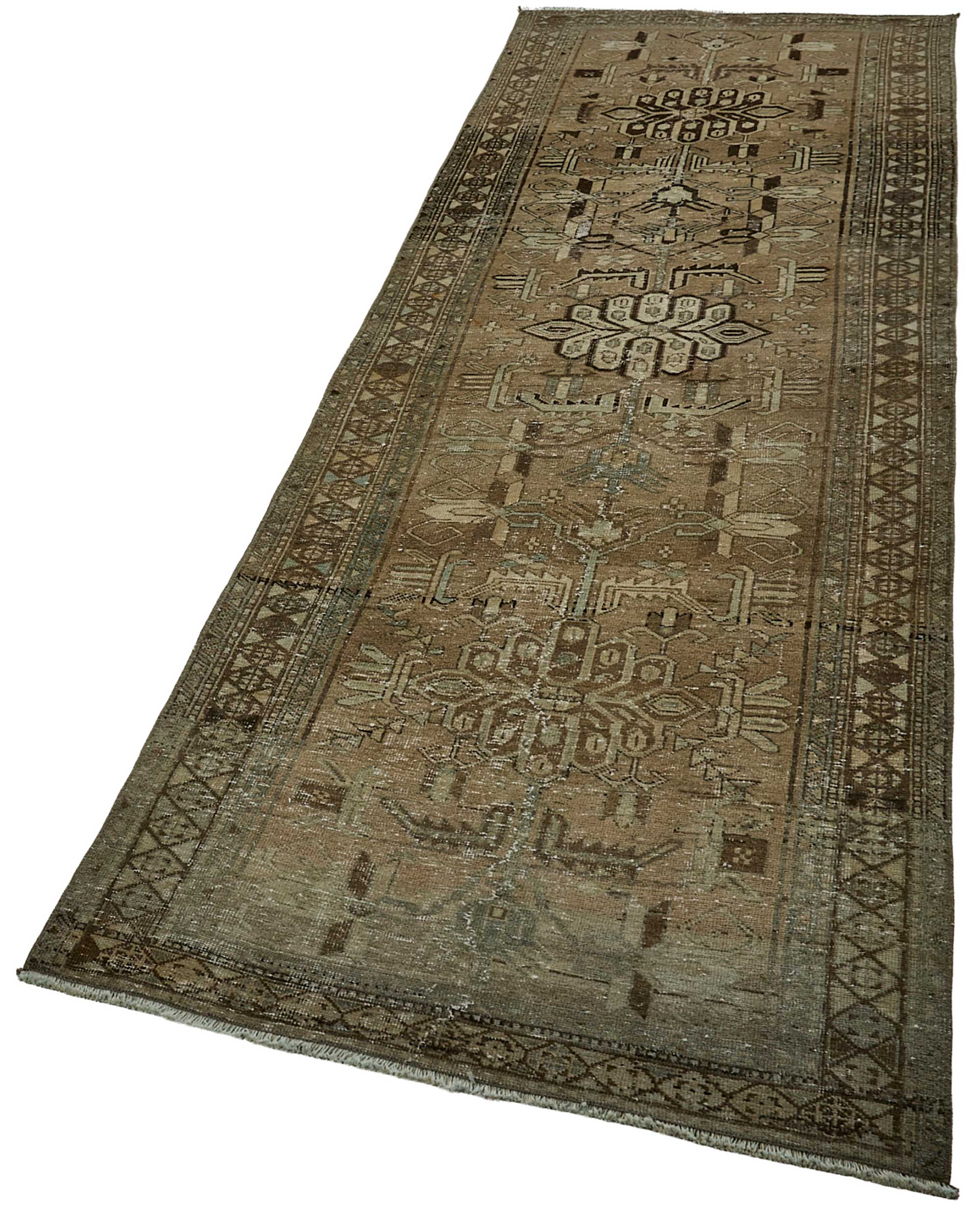 Pearl Persian — 0.97 x 3.32
