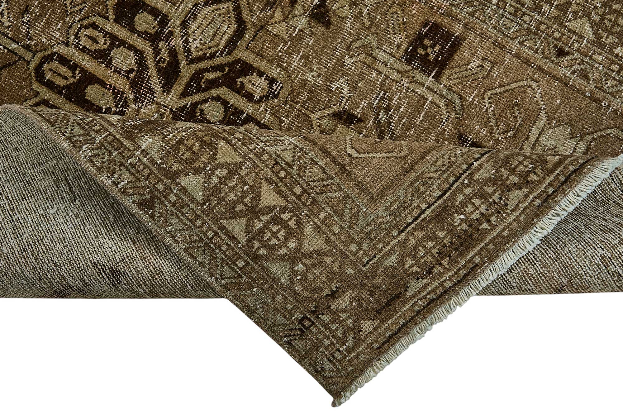 Pearl Persian — 0.97 x 3.32
