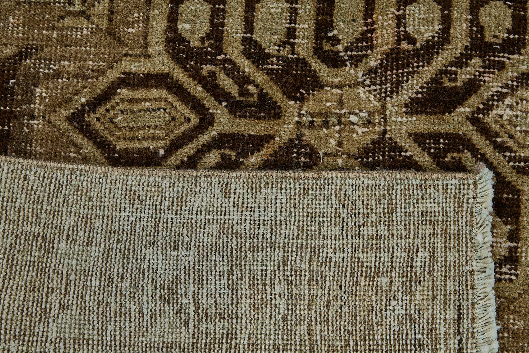 Pearl Persian — 0.97 x 3.32