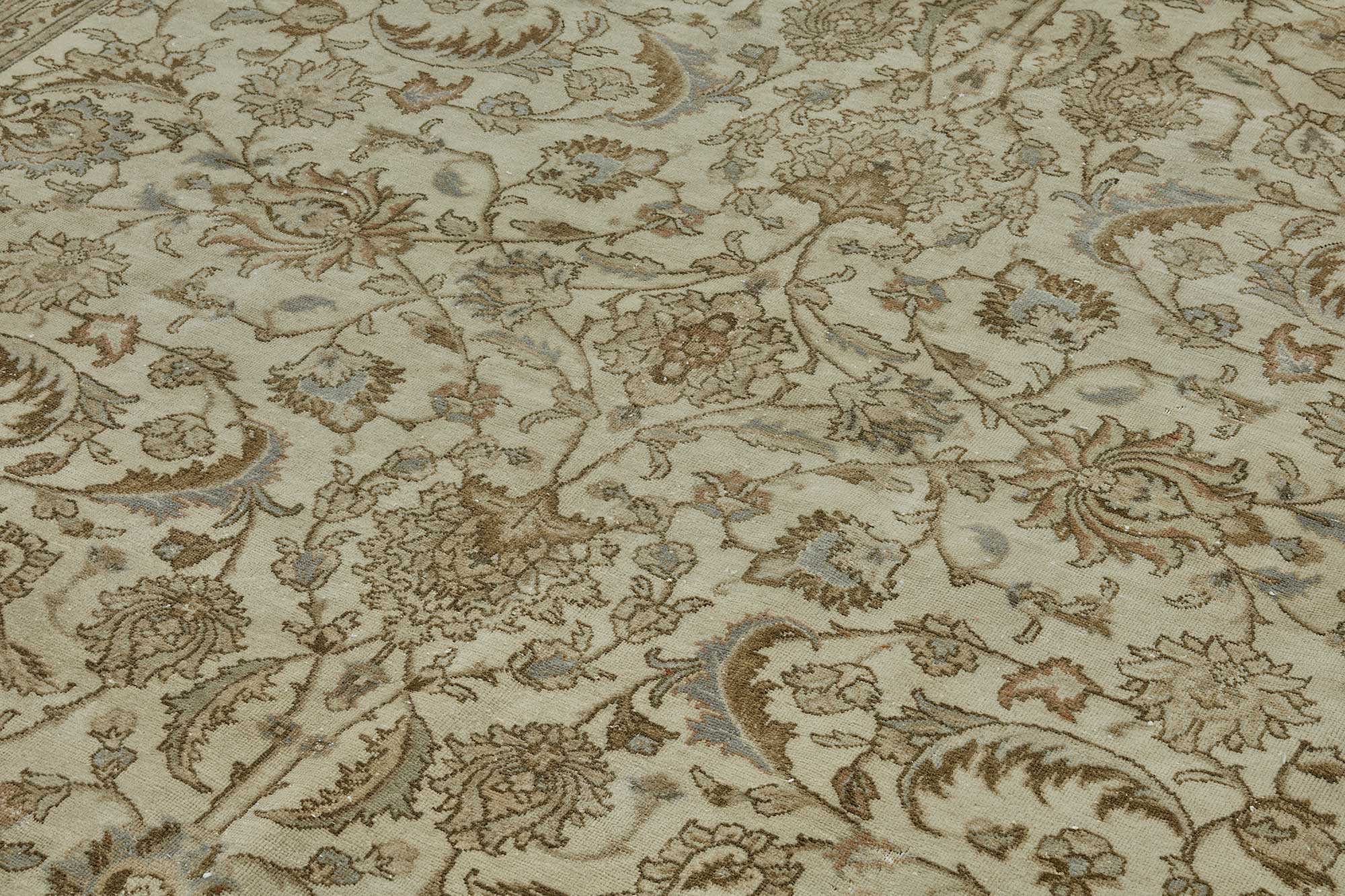 Alabaster Persian — 2.40 x 3.47