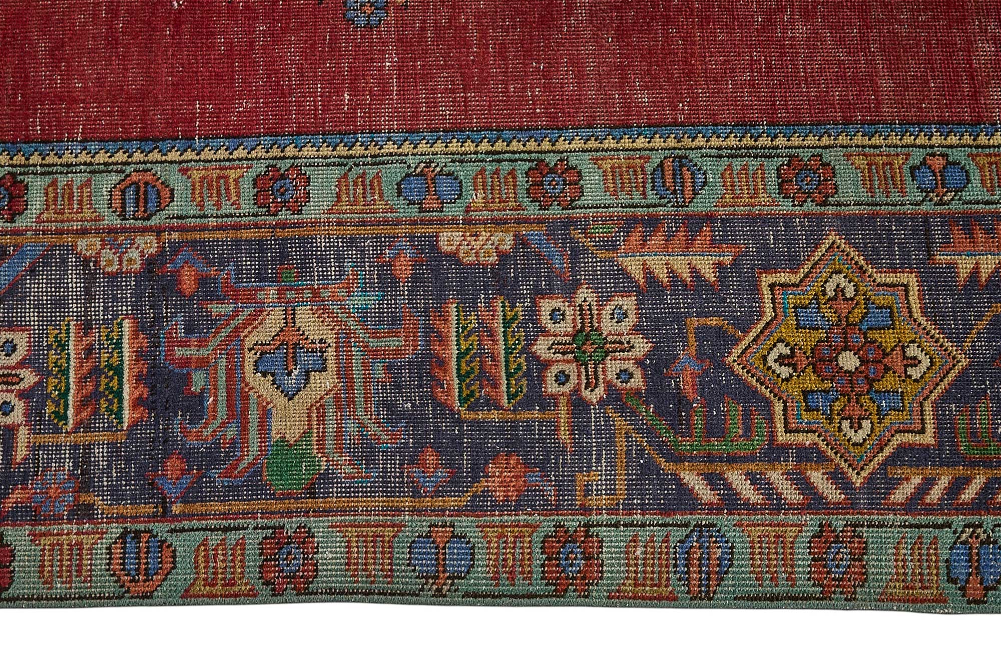 Scarlet Persian — 2.90 x 3.93