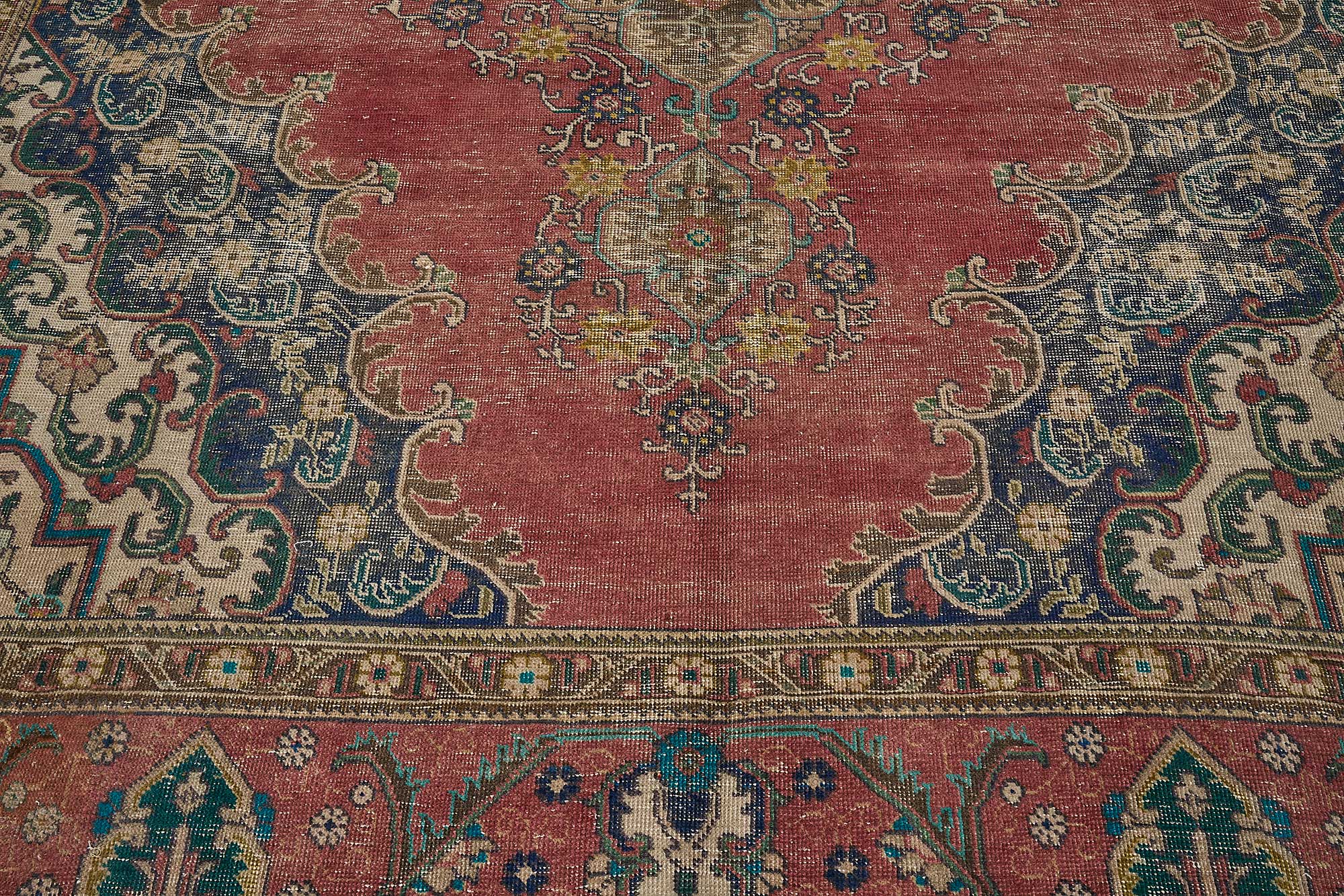 Wheat Persian — 3.00 x 3.91