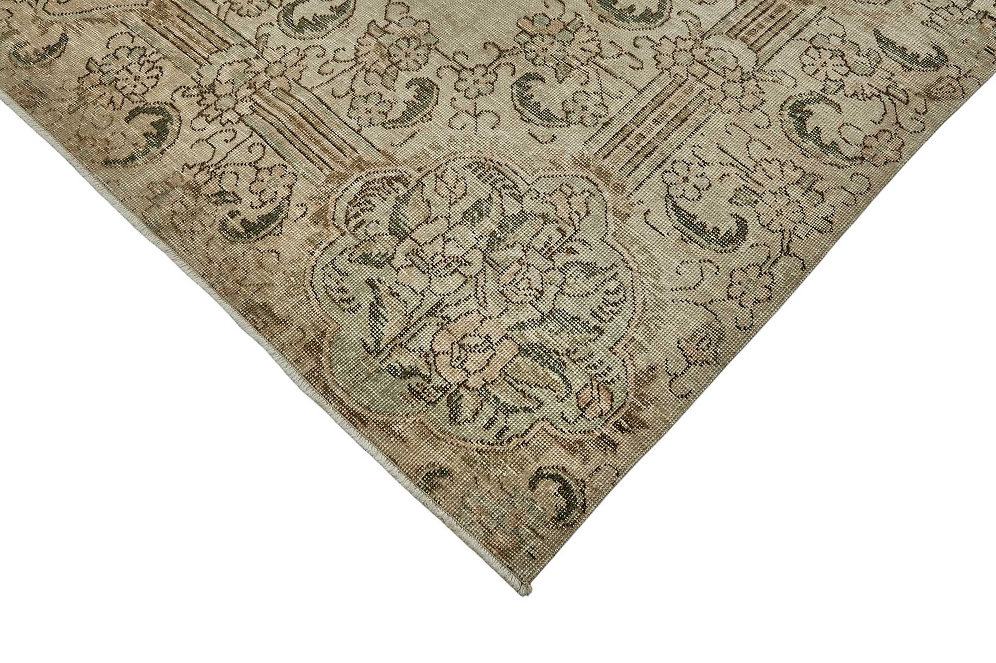Pearl Persian — 3.03 x 3.96