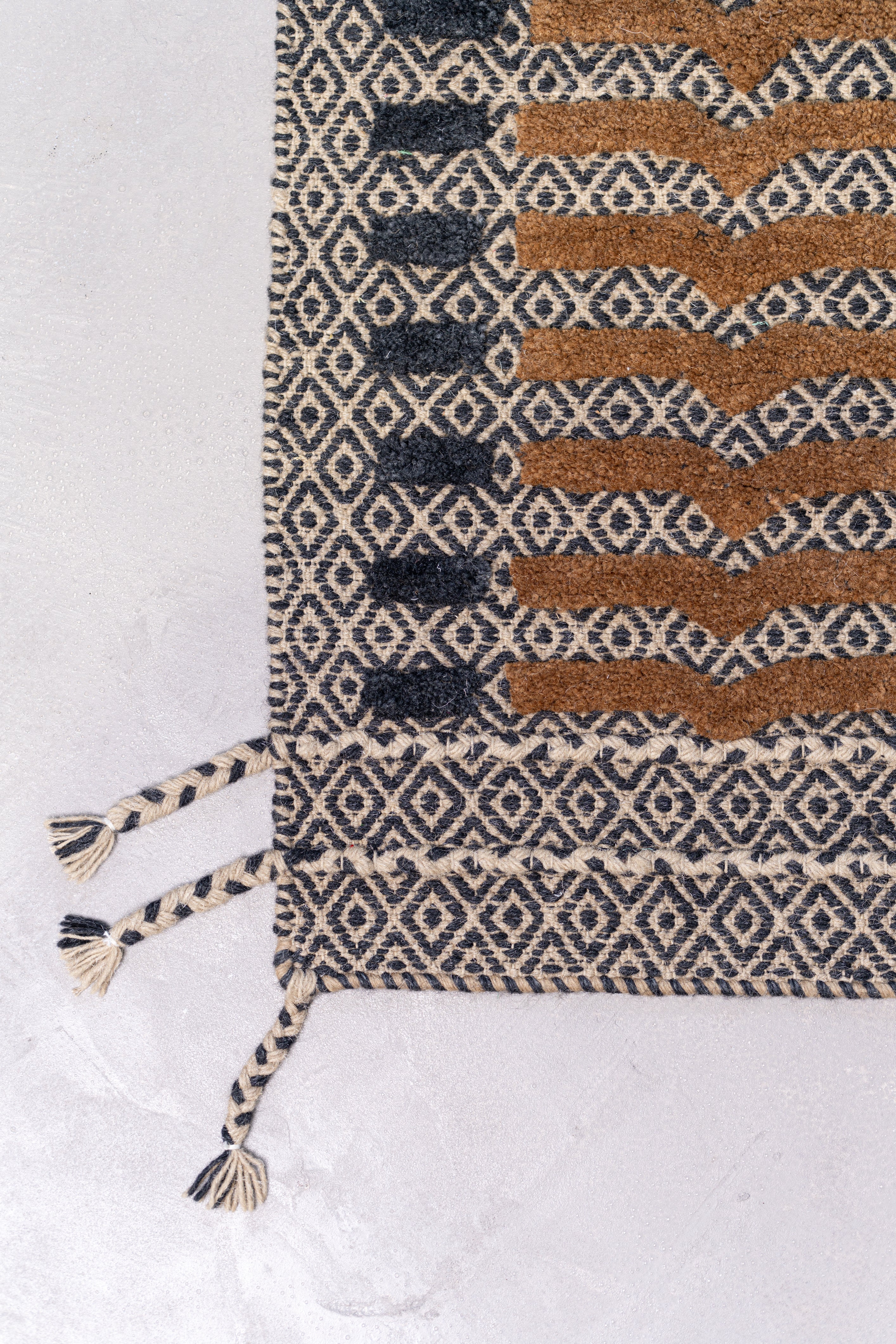 Beige Zigla Charcoal and Beige