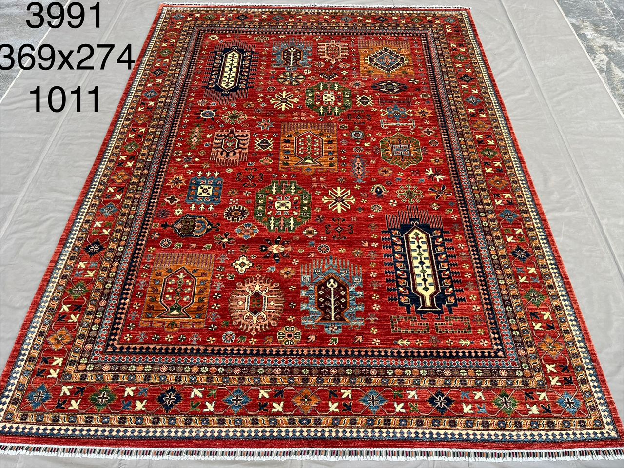Afghan Rug 009 - 274x369 cm
