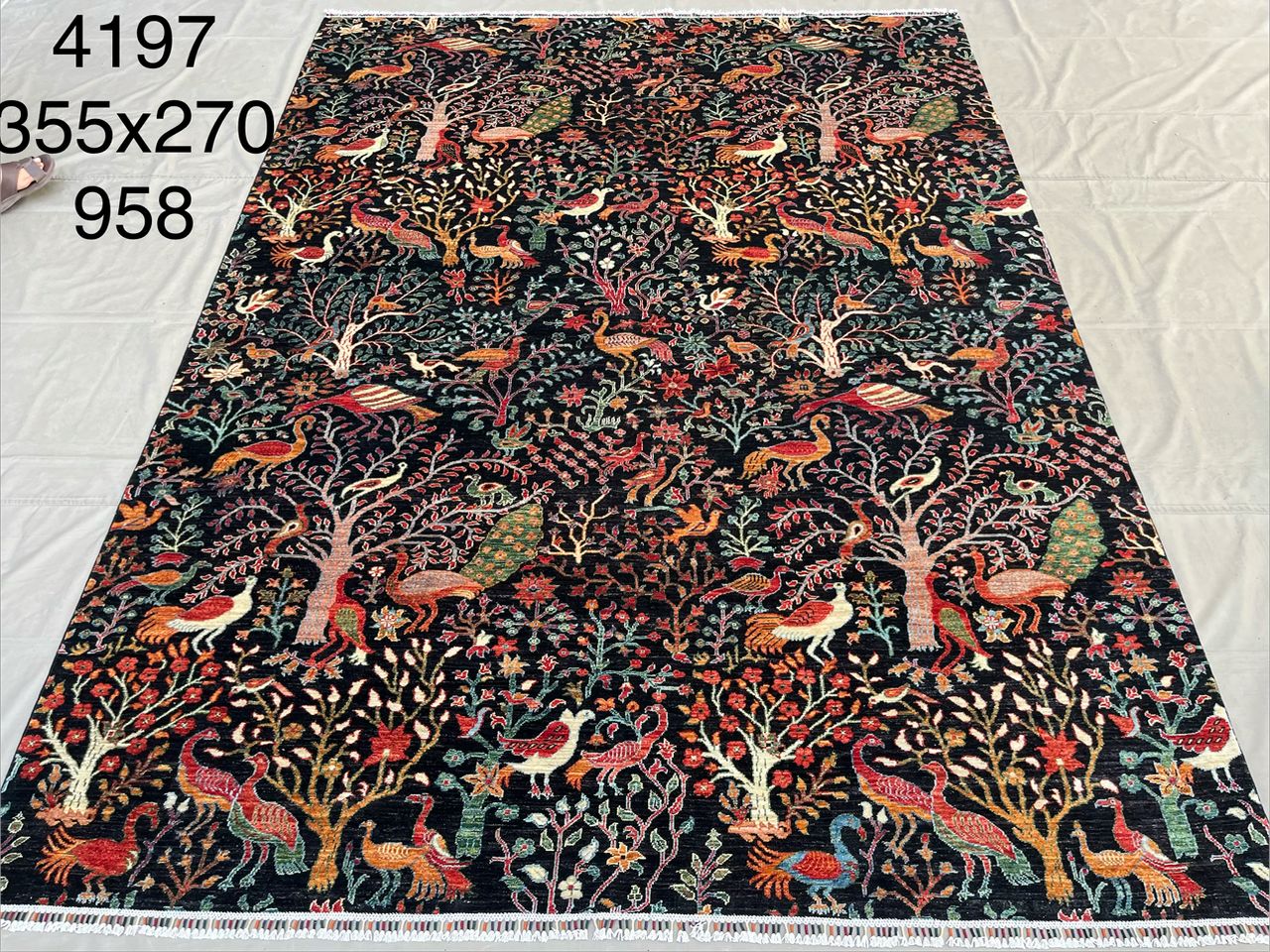 Afghan Rug 013 - 270x355 cm