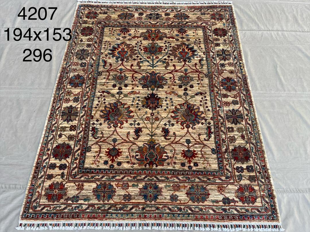 Afghan Rug 168 - 153x194 cm