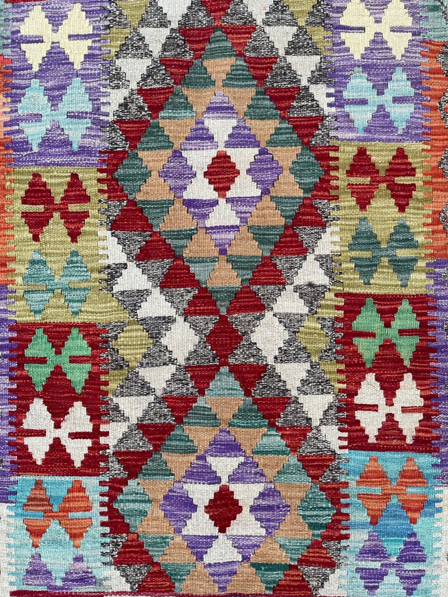 Kilim - 119x79 CM (3.9x2.6 ft)