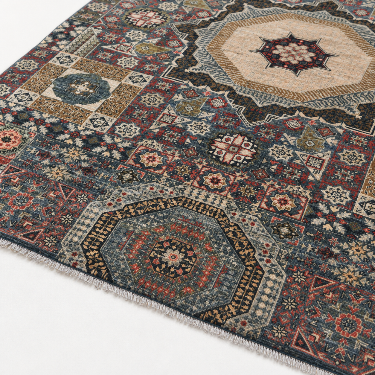 Qasr-e-Nilufar Afghan Ghazni wool rug, hand-knotted detail