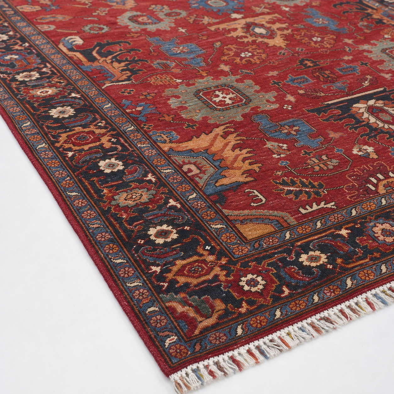 Mehr-e-Herat Afghan Ghazni wool rug, hand-knotted detail