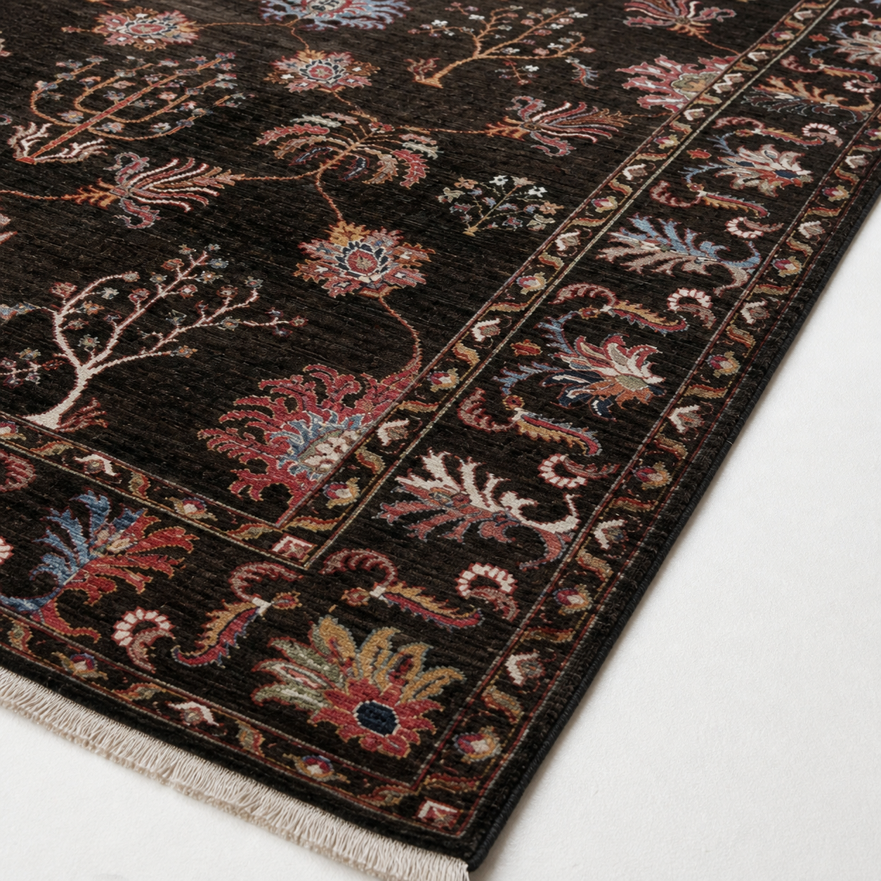 Shabnam-e-Herat Afghan Ghazni wool rug, hand-knotted detail
