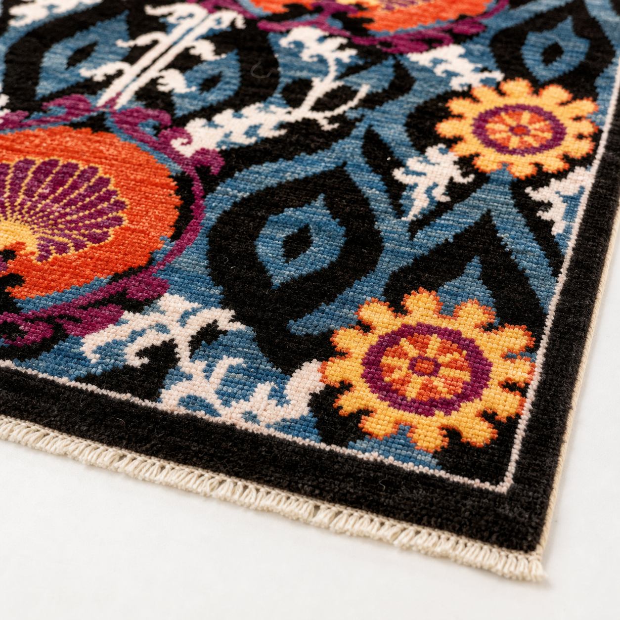 Shab-e-Mazar Afghan Ghazni wool rug, hand-knotted detail
