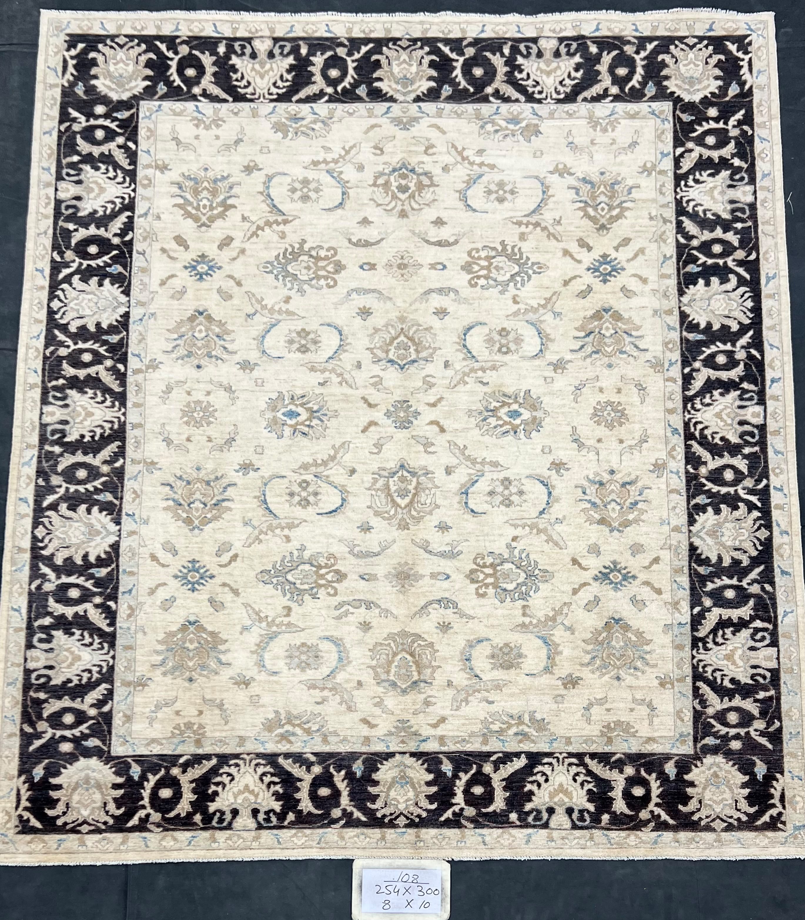 Shabnam-e-Balkh Afghan hand-knotted Ghazni wool rug, overhead view