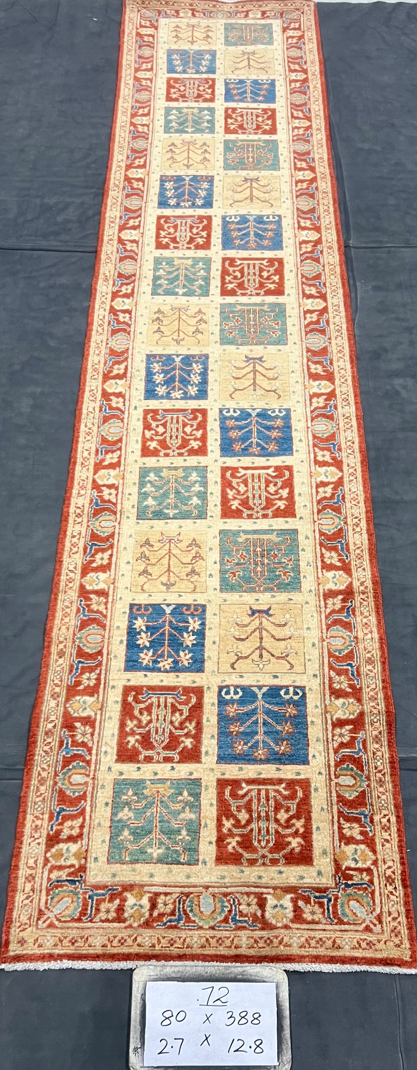 Rah-e-Golzar Afghan hand-knotted Ghazni wool rug, overhead view