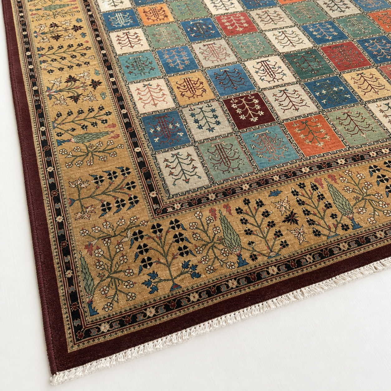 Kashana-e-Haft-Rang Afghan Ghazni wool rug, hand-knotted detail