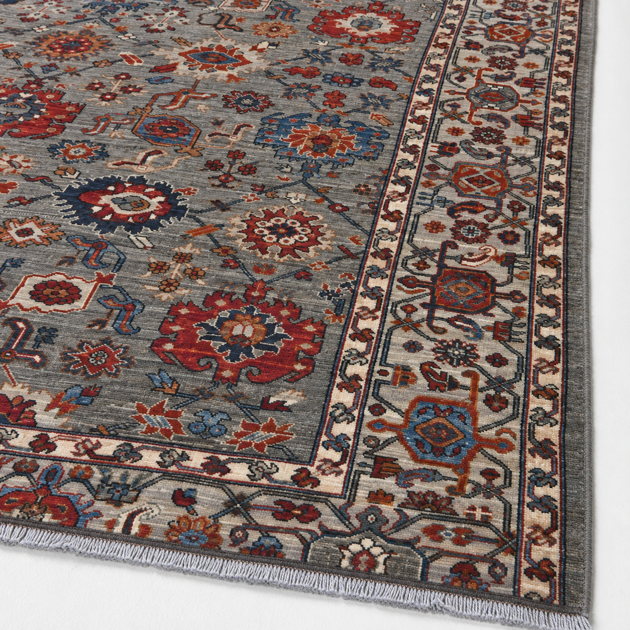 Sang-e-Golestan Afghan Ghazni wool rug, hand-knotted detail